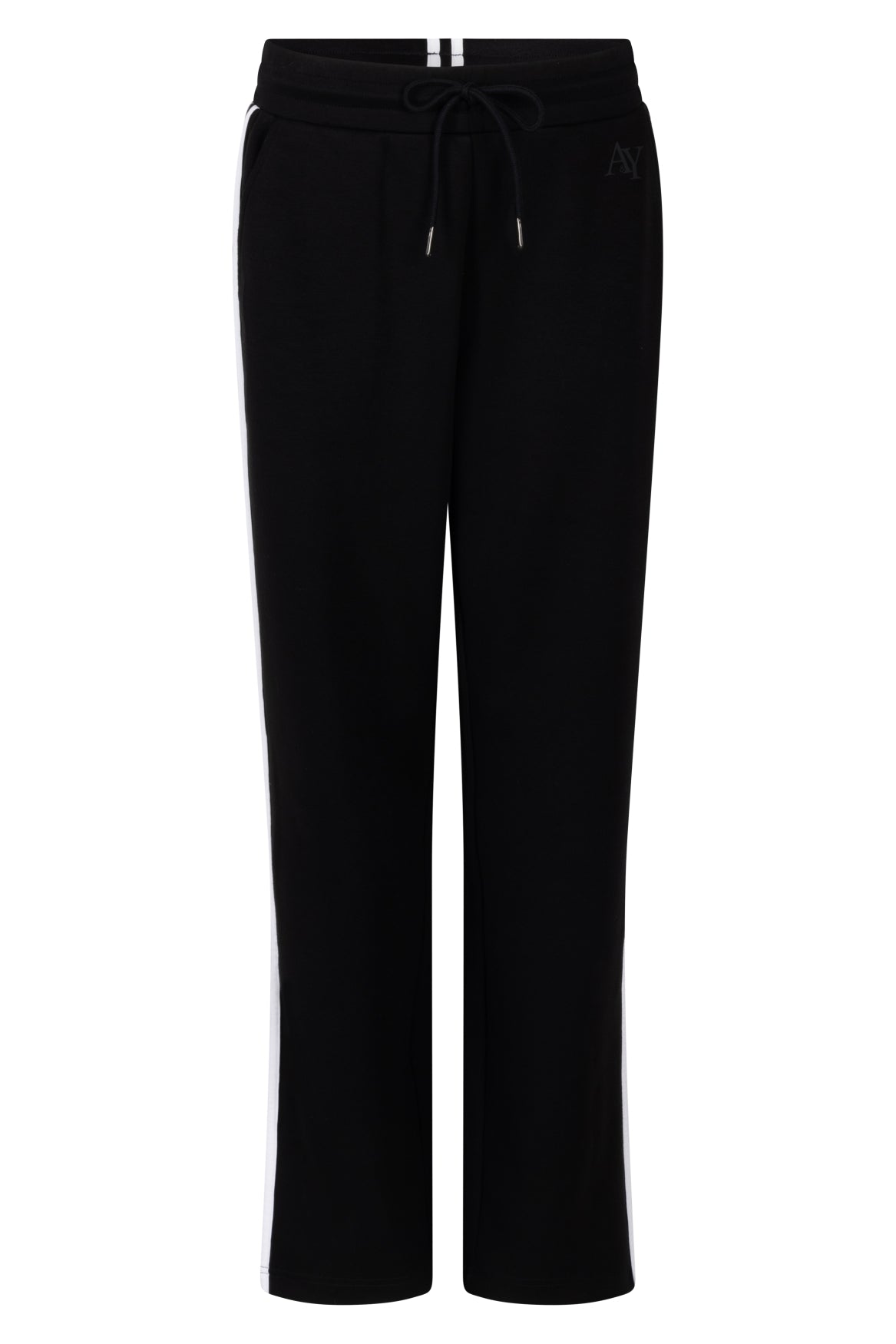 Daily | black